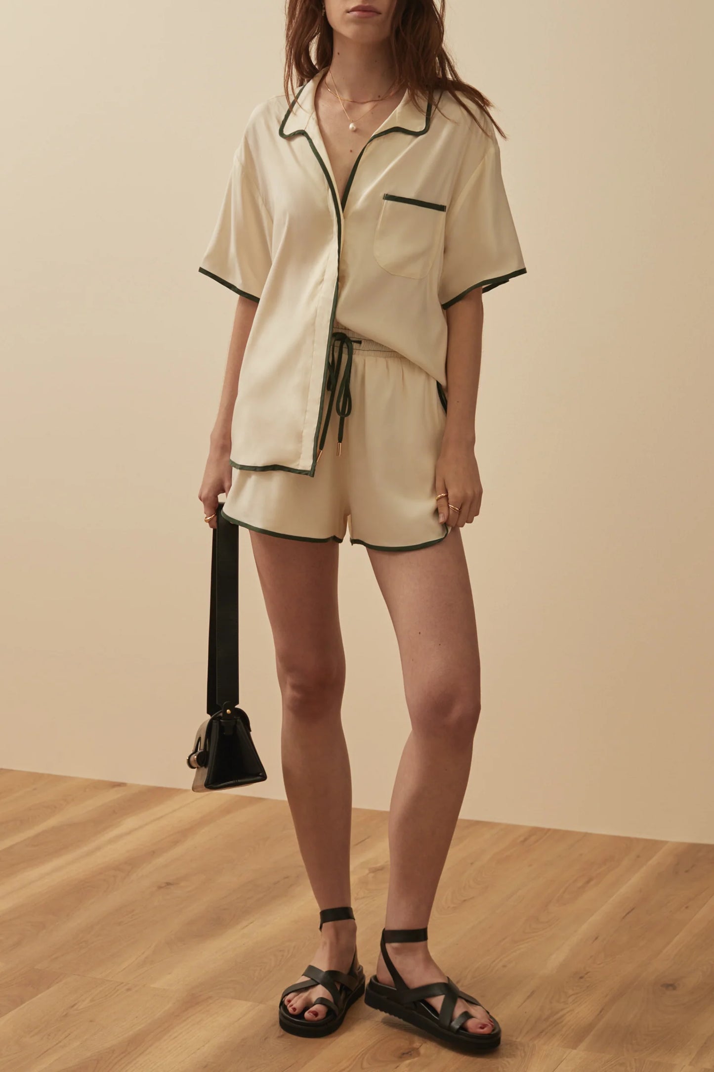 THE PALLAS SHORT